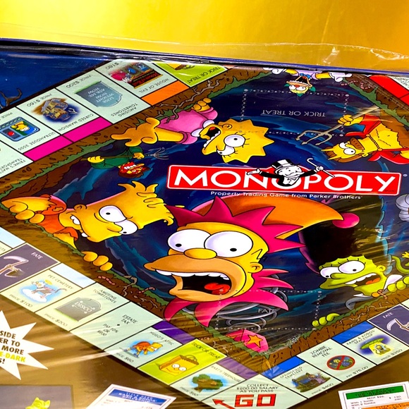MONOPOLY THE SIMPSONS TREEHOUSE OF HORROR COLLECTOR’S EDITION 2005 NEW SEALED - Picture 8 of 16